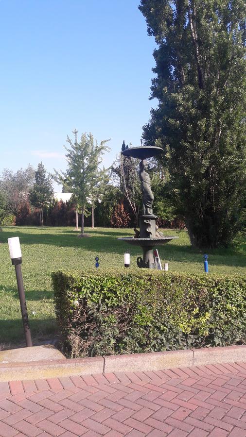 Hotel Parigi Castel San Pietro Terme Dış mekan fotoğraf